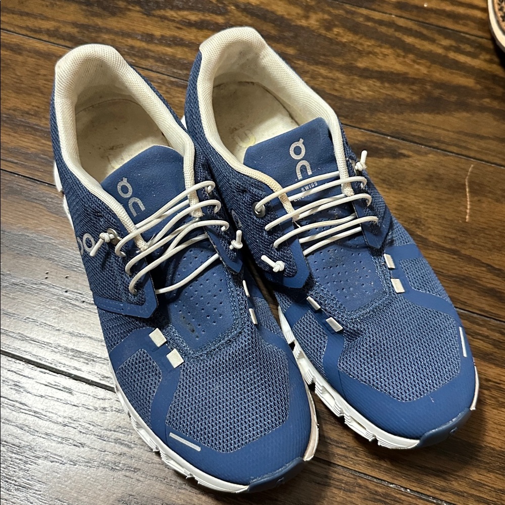 On Running Women's Blue and White Sneakers